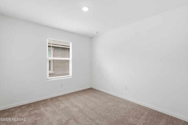 Building Photo - 12232 N Manley Ave