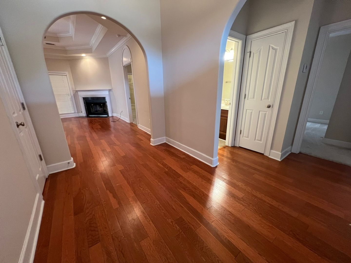 Building Photo - 714 Berry Ln