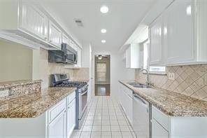Building Photo - 2922 Lakefield Way