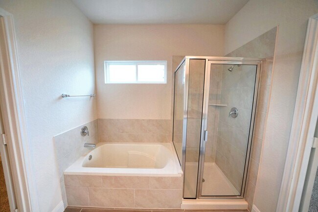 Building Photo - Stunning New Cibolo Home Now Available in Steel Creek - Realtor Commission: $500