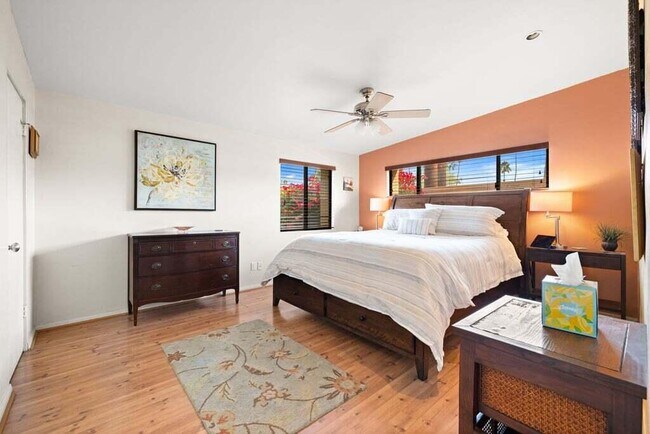 Building Photo - 74681 Peppertree Dr