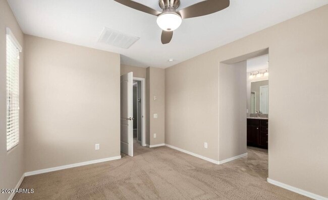 Building Photo - 3660 E Zachary Dr