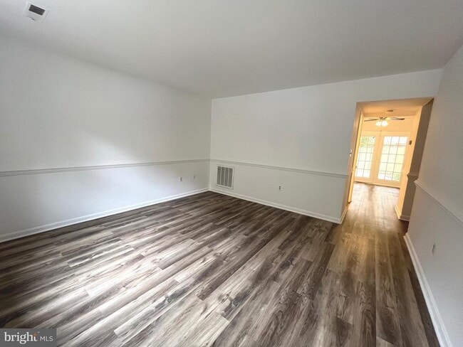 Building Photo - 255 Farrell Ln