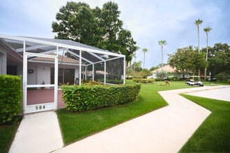 Building Photo - 504 Silverleaf Oak Ct