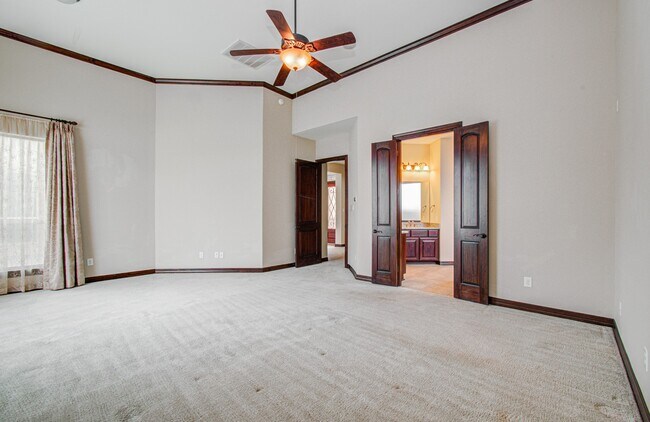 Building Photo - 5711 Avon Landing Ln