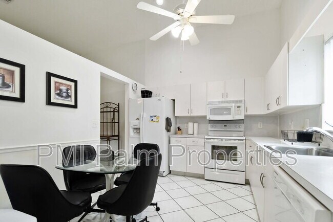 Building Photo - 3852 Wendy Anne Cir