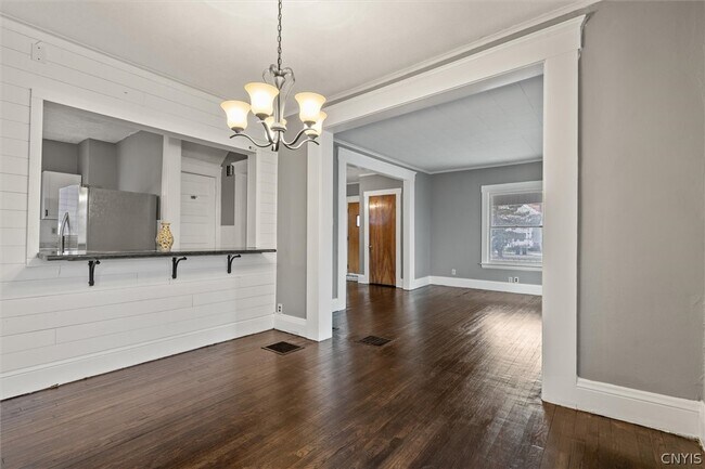 Building Photo - 123 Shotwell Park