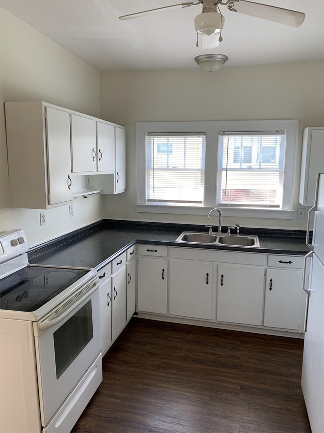 Building Photo - 6309 E Pea Ridge Rd