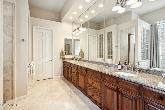 Building Photo - 13298 E Del Timbre Dr