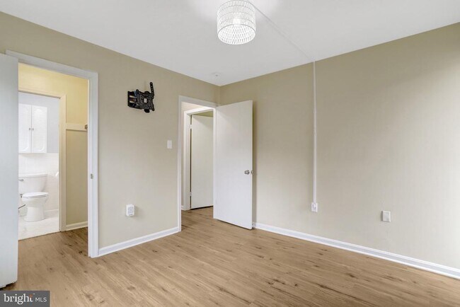 Building Photo - 2800 Joseph Makell Ct