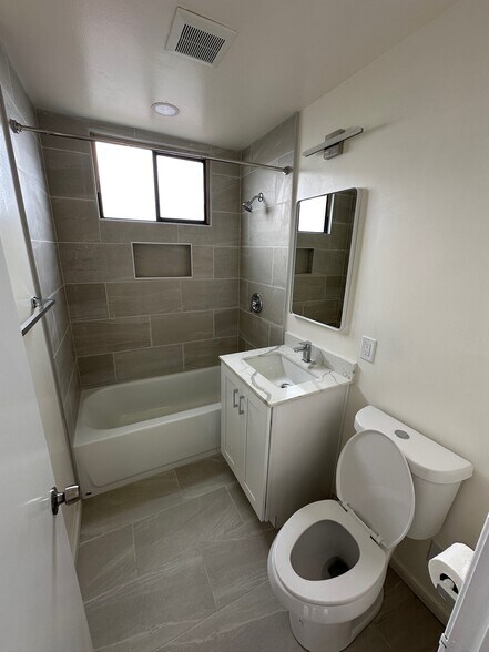 Building Photo - 432 Abbot Ave