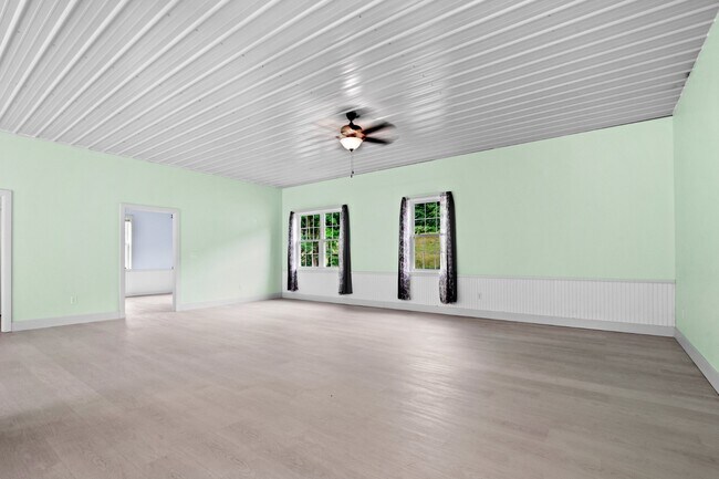 Building Photo - 7795 Loches Rd