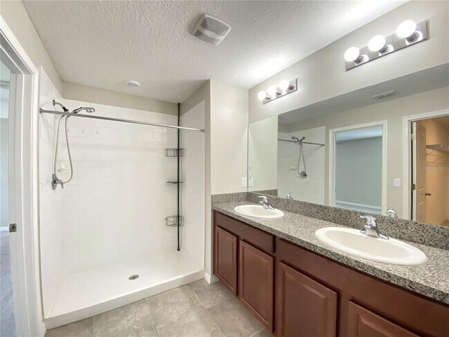 Building Photo - 12615 Lemon Pepper Dr
