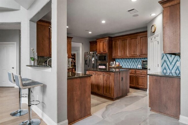 Building Photo - 3800 Turkey Path Bend