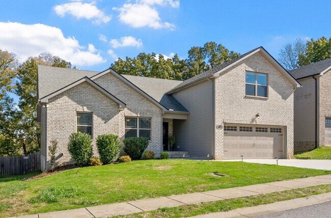 Building Photo - 2828 Russet Ridge Dr