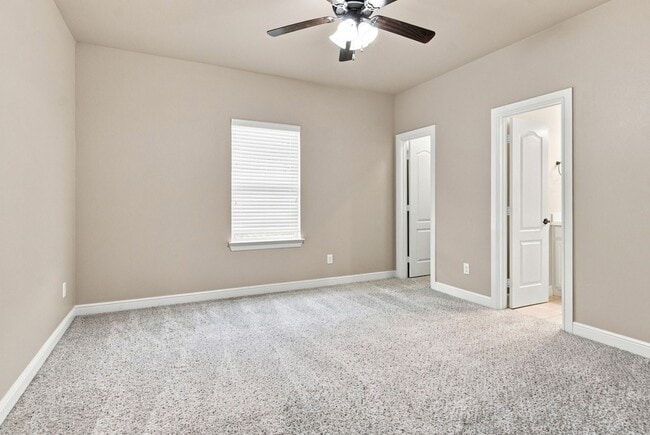 Building Photo - 1819 Park Highland Way