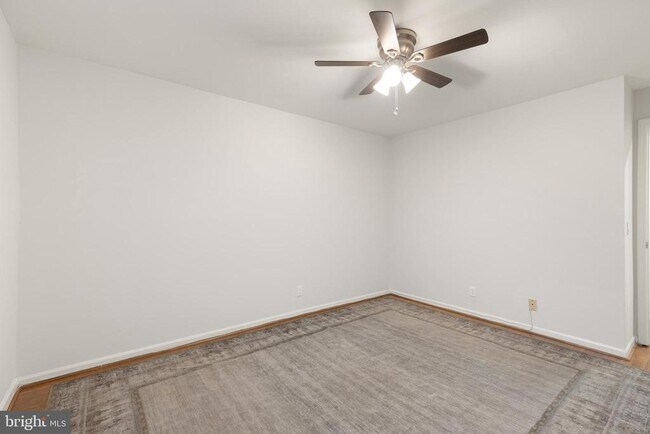 Building Photo - 5824 Inman Park Cir