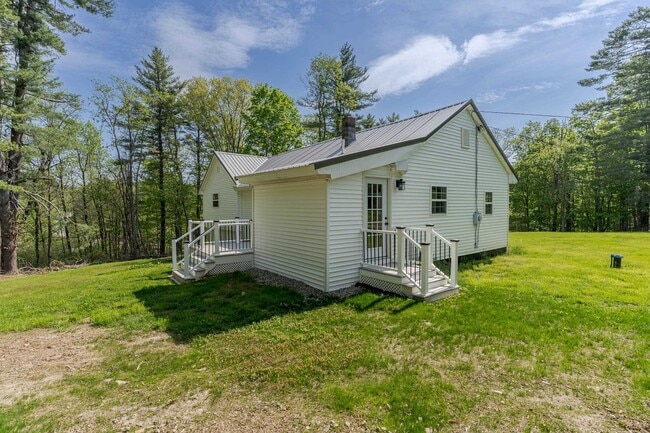 Building Photo - 126 Watson Rd