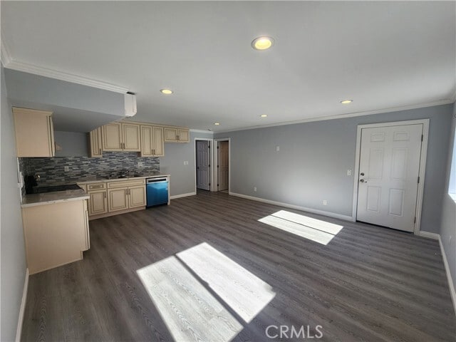 Building Photo - 21217 De La Guerra St