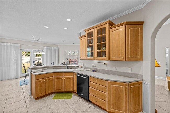 Building Photo - 4751 Papaya Park