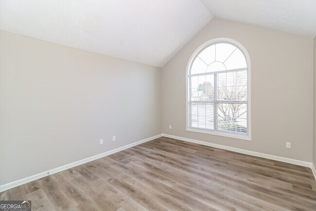 Building Photo - 1295 Mill Shyre Way