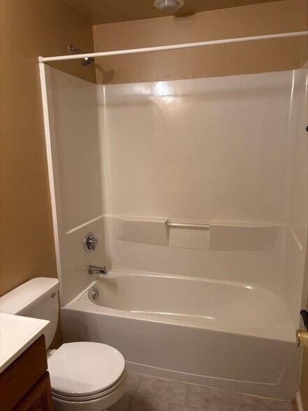 Building Photo - 3961 Conquest Ct