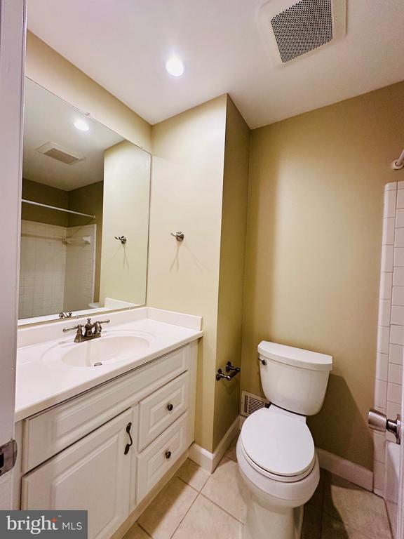 Building Photo - 6707 Grey Fox Dr