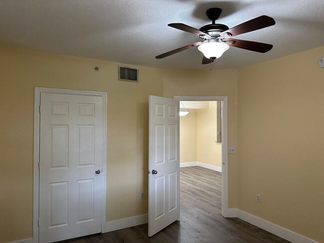 Building Photo - 2 Bedroom Condo in Aventine - Miramar