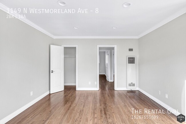 Building Photo - Updated 2 Bedroom | Gated Parking Availabl...