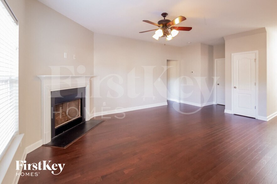 Building Photo - 254 Killarney Trail