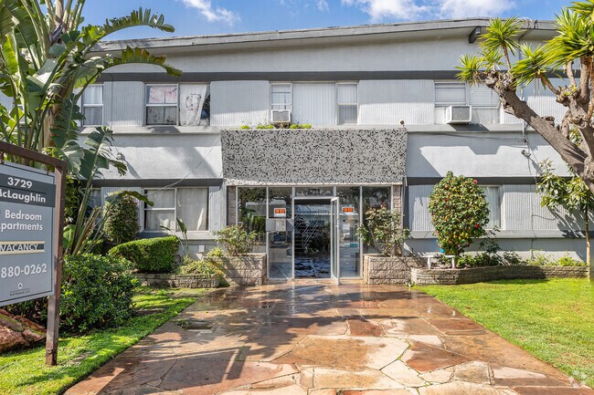 Building Photo - McLaughlin Apartments