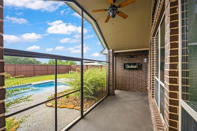 Building Photo - 11918 Sumitomo Ln
