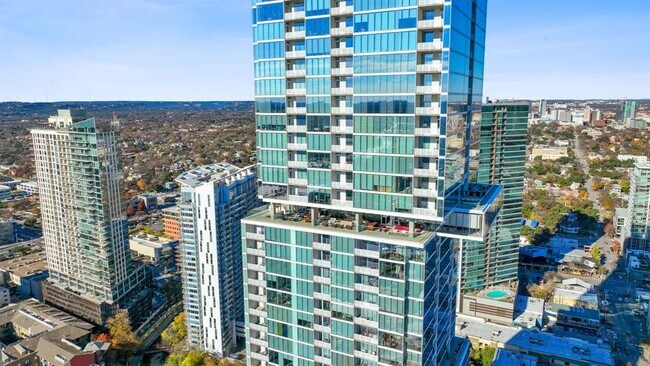 Building Photo - 301 West Ave