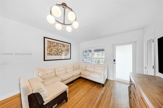 Building Photo - 172 Bentley Dr