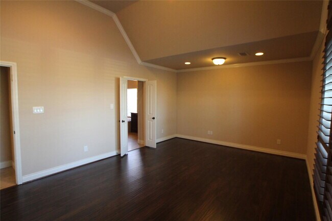 Building Photo - Biscayne Lake Drive, Pearland, TX 77584 - 4 BR 3.5 BA single-family home