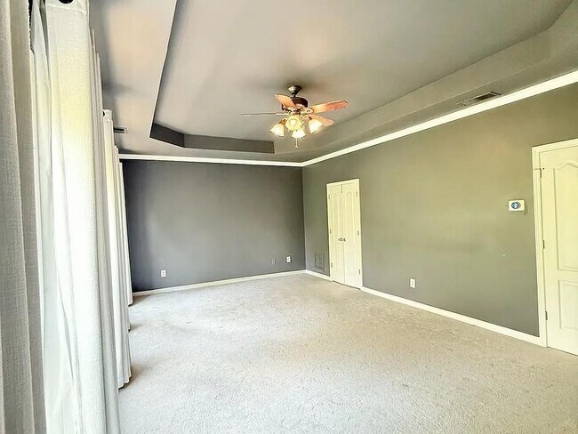 Building Photo - 2070 Callaway Ct