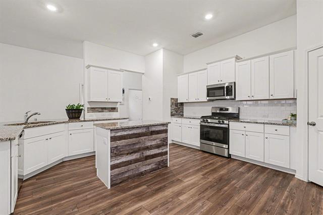 Building Photo - 4612 Azurite Rd