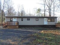 Building Photo - 210 Old Hopewell Rd