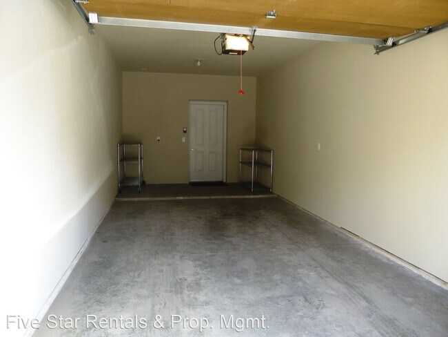 Building Photo - 2 br, 2 bath House - 6103 Monterra Ave., "...