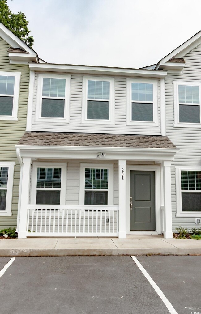 Building Photo - 231 Crescent Wy