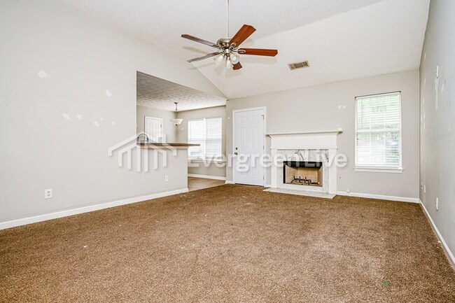 Building Photo - 100 Cody Dr