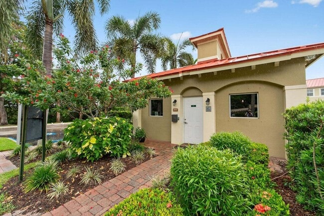 Building Photo - 163 Monterey Bay Dr