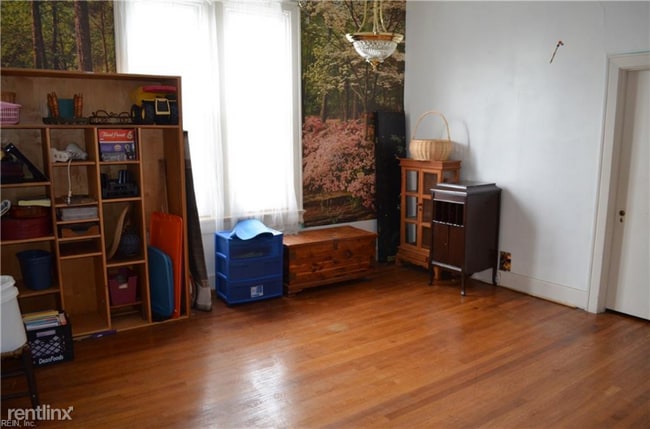 Building Photo - 6 br, 4 bath House - 200 S High St