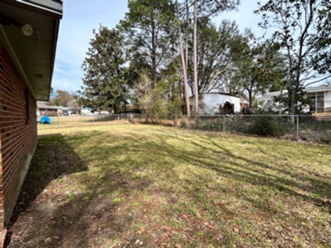 Building Photo - Gulfport rental