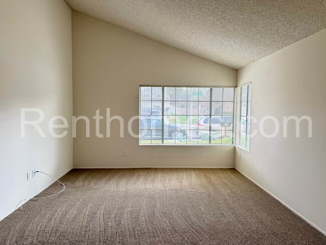 Building Photo - 13546 Hike Ln