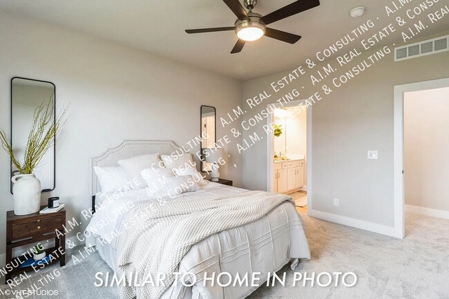 Building Photo - 3212 NE Fawn Ln