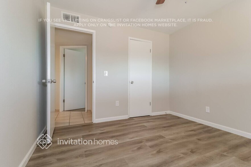 Building Photo - 14014 N 61st Ave