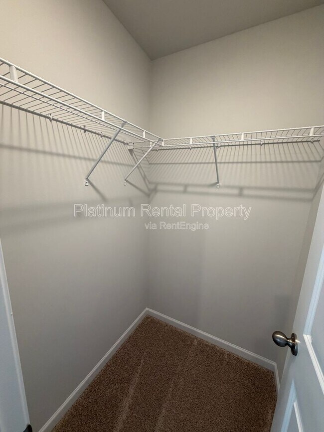 Building Photo - 342 Lanier Cir