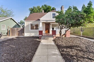 Building Photo - 1812 El Monte Ave