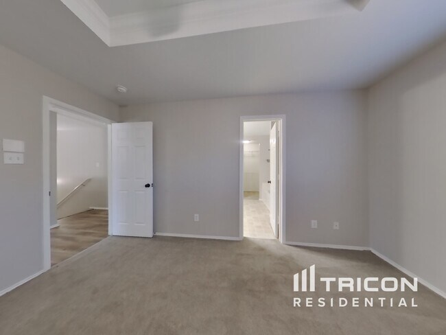 Building Photo - 145 Willow View